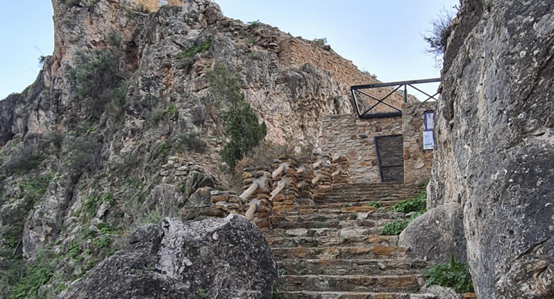 Escaleras de acceso