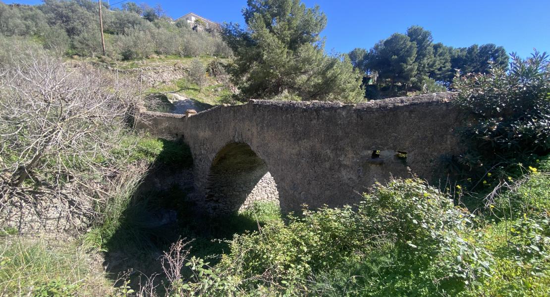 Puente Romano de Cotobro