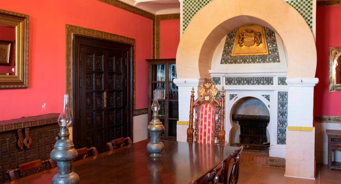 Biblioteca - Fotografia: Castillodelachar.es